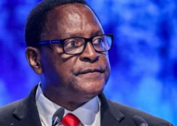 Malawi president reduces size of cabinet in reshuffle