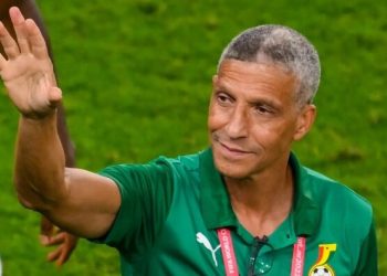 No coach can guarantee you a trophy – Chris Hughton