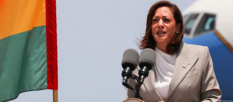 Your visit re-affirms strong friendship between USA and Ghana – Mahama to Kamala Harris