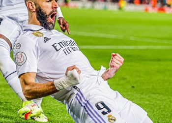 Copa del Rey: Barcelona stunned as Bemzema hat-trick sends Real into Copa del Rey final