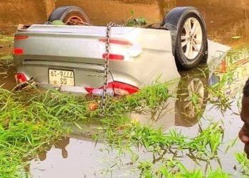 E/R: Three persons dead after car plunged into river at Enyiresi