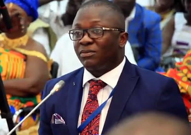 Big news coming for cocoa farmers – Agric Minister drops hint