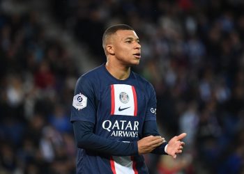 PSG accept world-record £259m bid for Mbappe from Al Hilal
