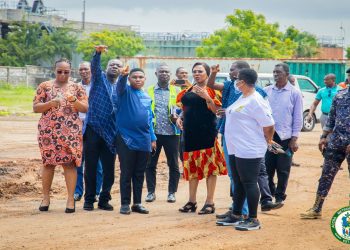 Mayor of Accra inspects land earmarked for 1D1F project