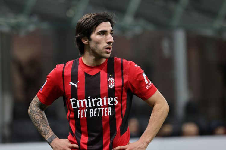 Newcastle sign Milan midfielder Tonali