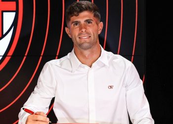 Pulisic completes £20m move from Chelsea to AC Milan