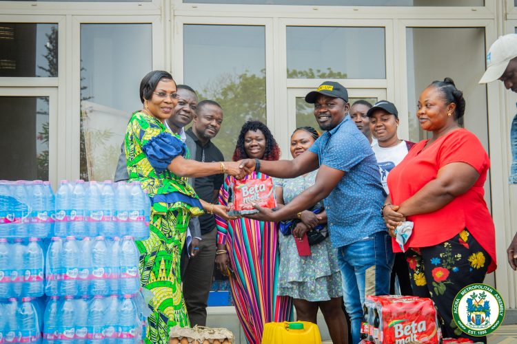 Petty Traders donate food items to AMA towards 2023 Homowo Festival