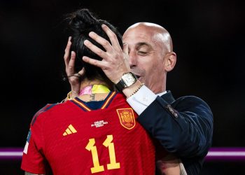 Judge opens investigations into Rubiales kiss