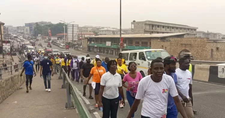 A/R: Journalists, MTN walk for health