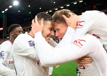 PL: McTominay heads Man Utd to late win at Villa