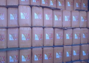 Over 10,000 gallons of smuggled cooking oil seized at Kasoa, Adabraka, Mallam markets