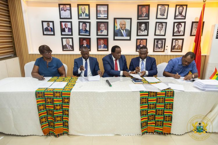 Energy Minister, others sign Jubilee Field decommissioning agreements