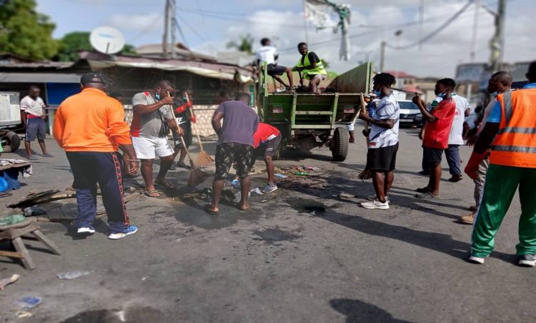 AMA desilts drains in Bukom to prevent flooding