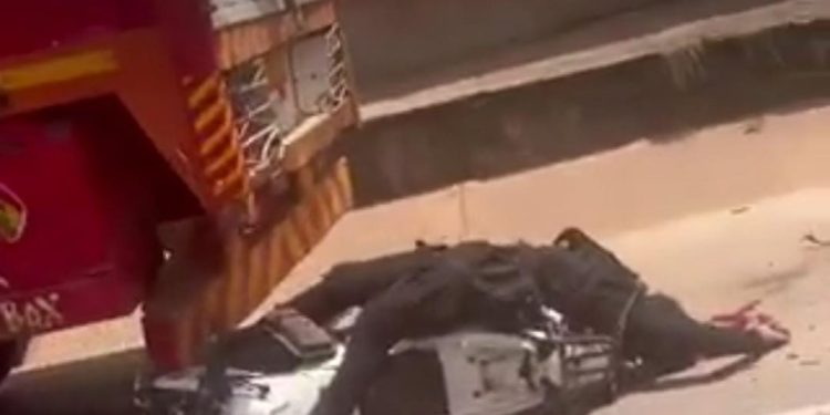 A/R: Police officer in pursuit of traffic offender crashed to death