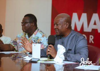 Mahama holds stakeholder engagement with Teacher Unions