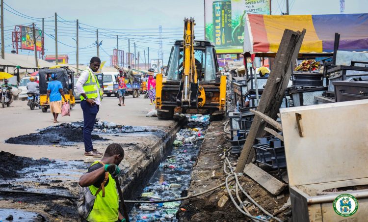 AMA begins extensive clean-up and desilting exercise at Agbogbloshie Market