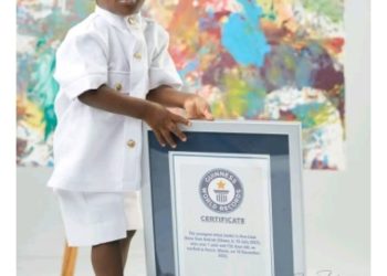 Guinness World Record Youngest Male Painter receives certificate