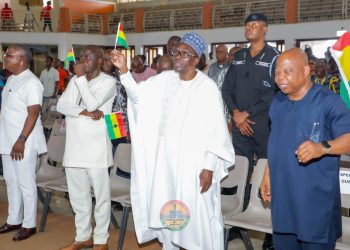 Speaker, staff of Parliament hold one-day national prayers ahead of December polls