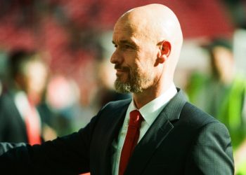 Ten Hag to remain Man Utd manager after review