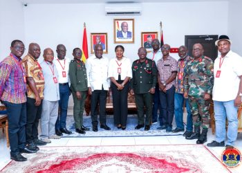 Executive Masters Business Class pays courtesy call on CDS