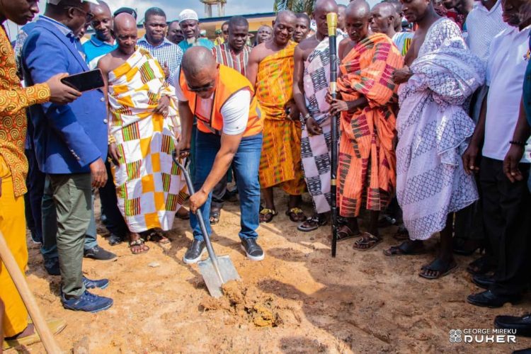 Tarkwa-Nsuaem MP cuts sod for astroturf project
