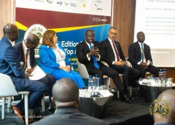 Lands Minister advocates for balanced, investor-friendly policies at Mining Summit in Paris