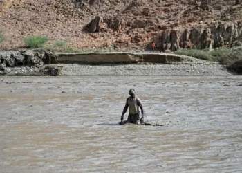 Dam bursts in war-torn Sudan killing 60