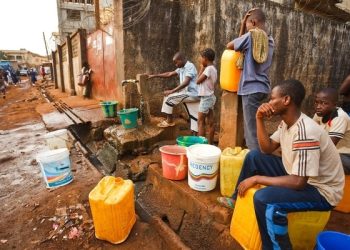 A/R: Sokoban residents face water shortage as road contractor destroys pipelines