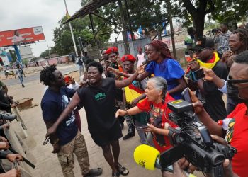 Occupy Julorbi House demo turns chaotic as protesters clash with Police