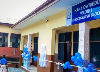 E/R: Kabaka Foundation hands over furnished KG Block to Asikasu GES