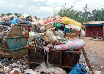 E/R: Market vendors in Akyem Kade urge MP to address dump site crisis
