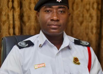 Tema: Firefighters contains major outbreak in old GHAPOHA building