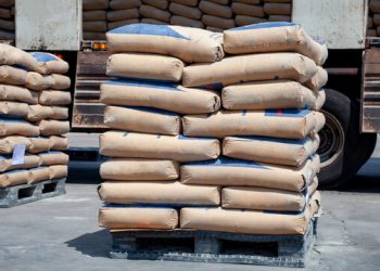 Retailers reject drop in Cement price claims