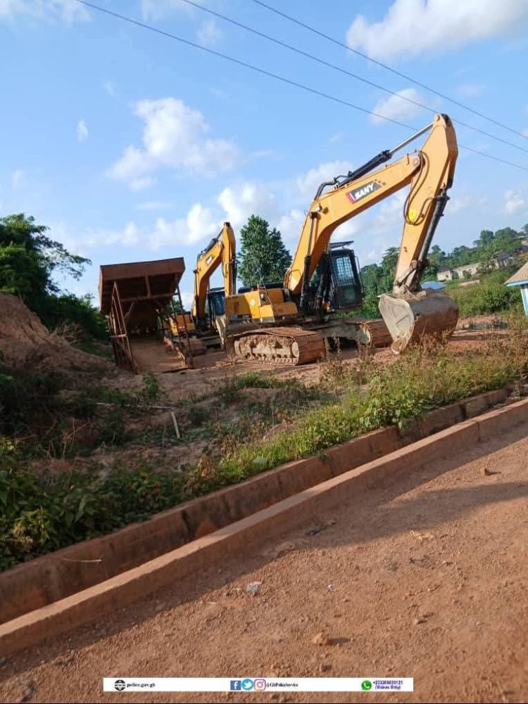 C/R: Police nab three in galamsey crackdown at Diaso; Excavator and weapon seized