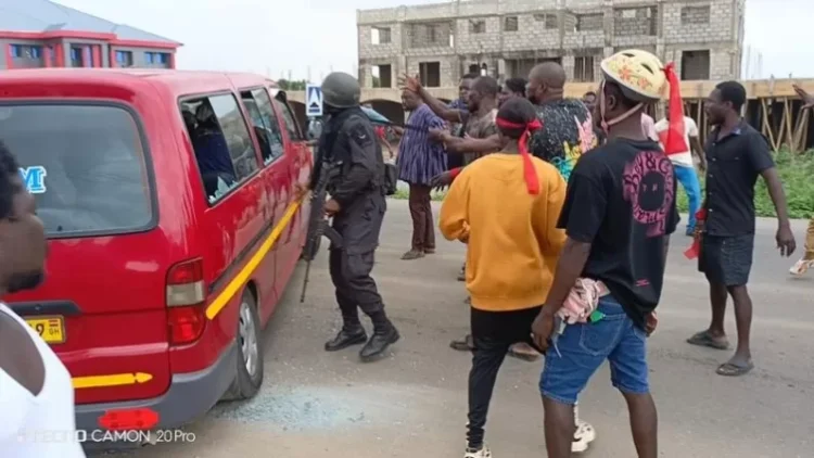 Two injured as rival groups exchange gunfire in Sowutuom