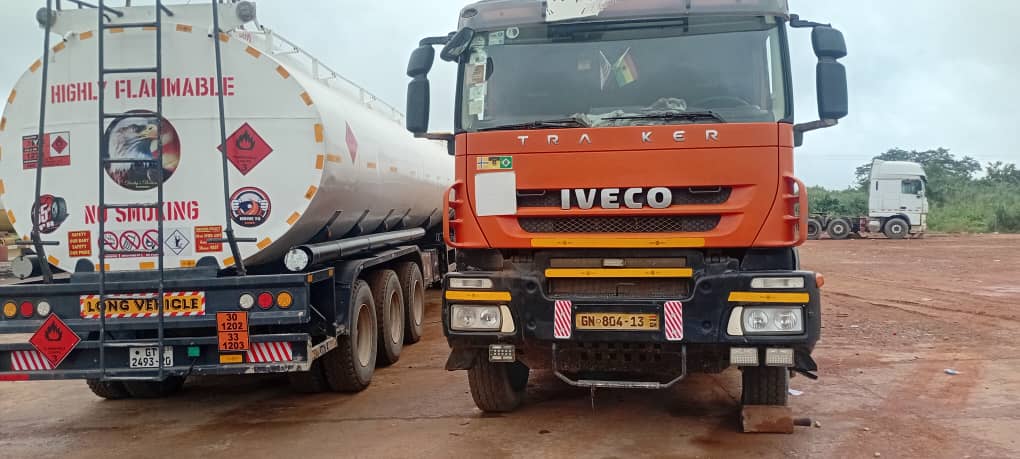 Stolen tanker with another tanker with registration GN 804–13