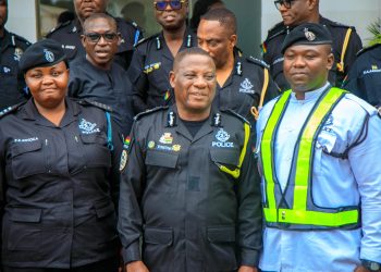 Two Police Officers rewarded for  foiling  fuel tanker robbery 