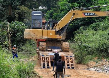 A/R: Anti-Galamsey taskforce seizes excavator at Adobewura