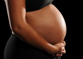 Pregnant women eating eggs will not give birth to thieves – Midwife