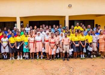 Mpraeso MP supports 69 best performing BECE students in Kwahu South