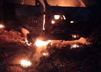 A/R: One burnt to death, accomplice arrested for allegedly stealing goats and sheep