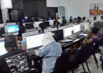 Immigration Service deports 32 West African nationals cited for cybercrime
