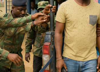 W/R: Two soldiers, 2 civilians arrested for attempted robbery