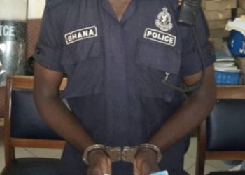 Ex Cop remanded into custody for pretending to be serving officer